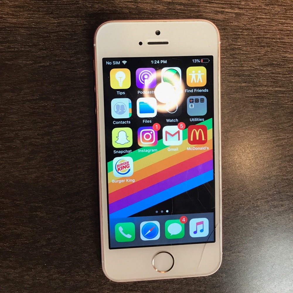 Verizon Pink iPhone SE 64G